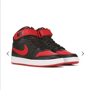 Nike court borough Kids